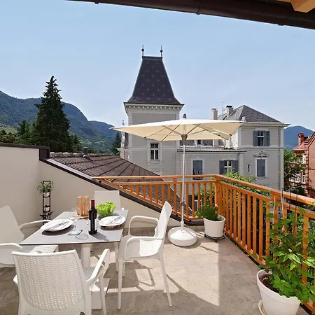 Bed & Breakfast Thaler 3*